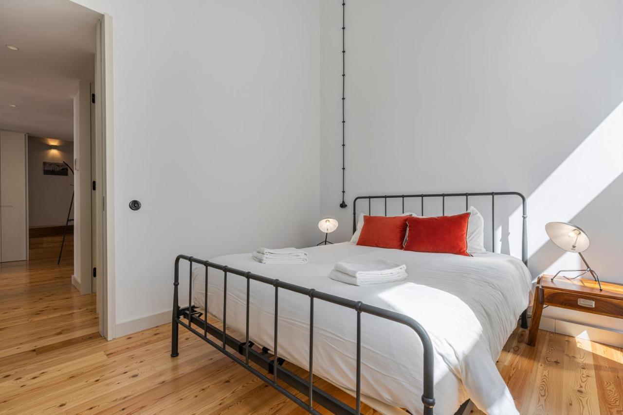 Glamorous 3Bdr Apartment In City Center By Lovelystay 리스본 외부 사진